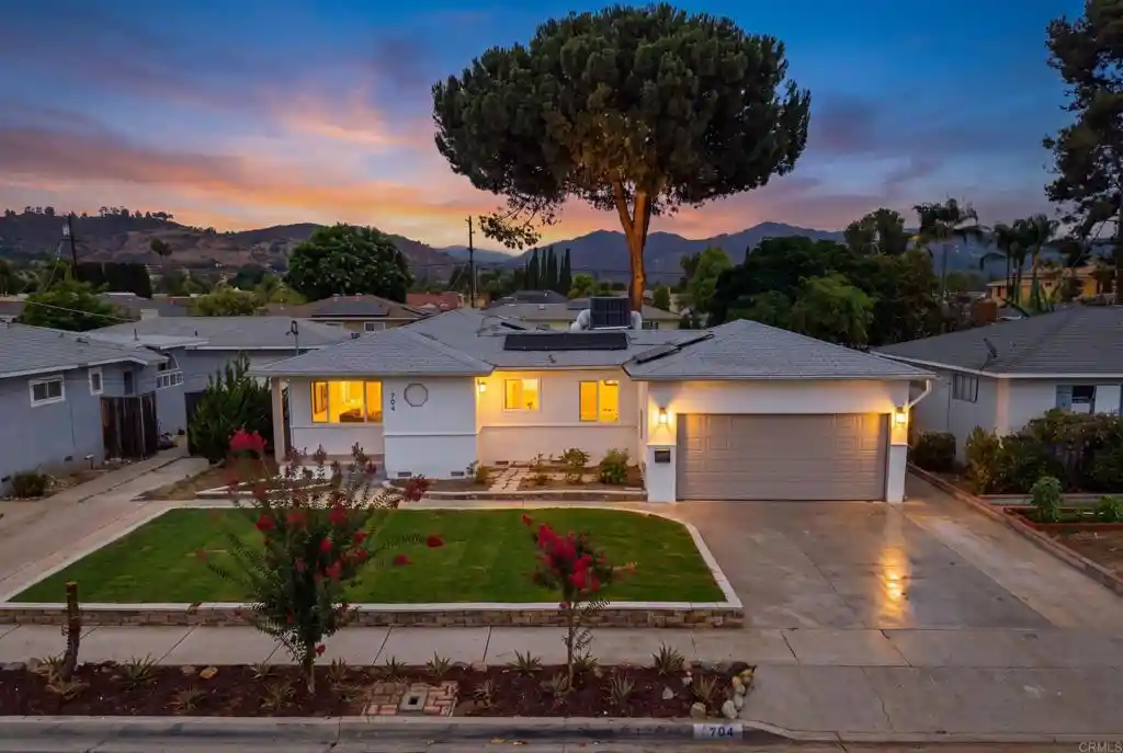 Photo 1 of Sale Pending at 704 Goldenrod St, Escondido, CA 92027 | MLS# NDP2608125 | Listing updated on 2026-10-19