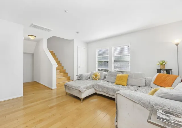 Photo 2 of Condo for sale at 3549 Shoreline Bluff Lane, San Diego, CA 92110 | MLS# 260021141SD | Listing updated on 2026-09-15