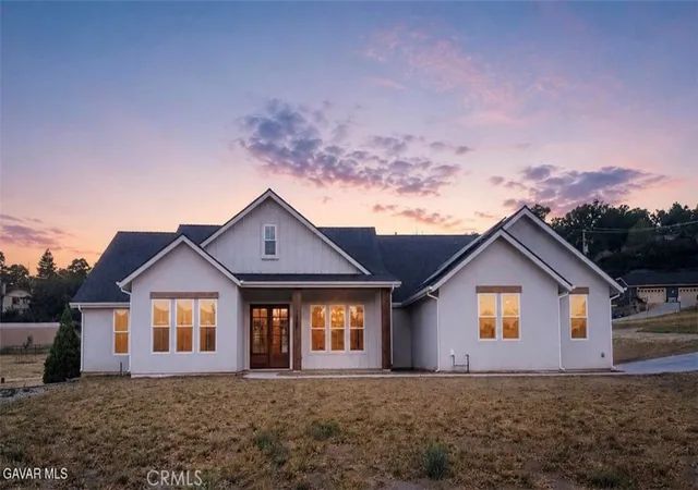 Photo 1 of Single family home for sale at 24401 Oaktree Ct, Tehachapi, CA 93561 | MLS# SR26189067 | Listing updated on 2026-09-24