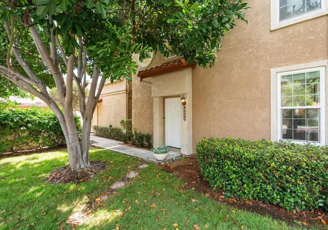 Photo 1 of Townhouse for sale at 3821 Creststone Pl, San Diego, CA 92130 | MLS# 260021144SD | Listing updated on 2026-10-01