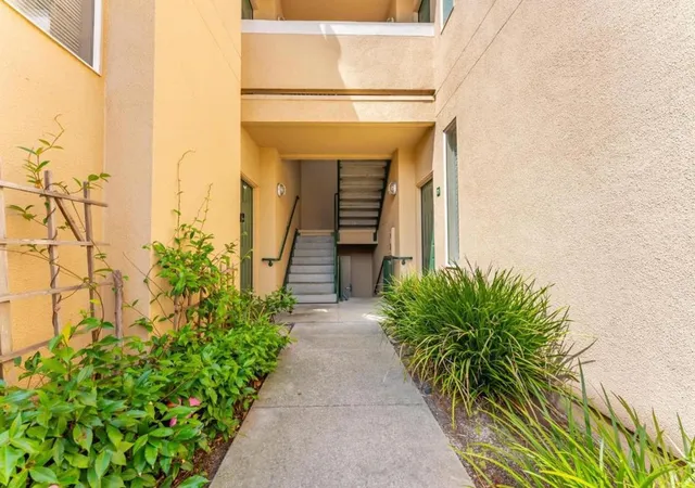 Photo 3 of Condo for sale at 228 Everson Dr, Santa Cruz, CA 95060 | MLS# ML82059380 | Listing updated on 2026-09-20