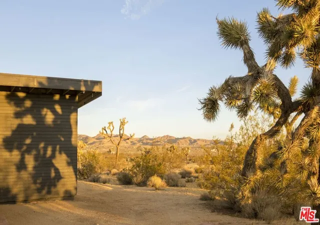 Photo 3 of Single family home for sale at 978 Hilton Ave, Yucca Valley, CA 92284 | MLS# 26891553 | Listing updated on 2026-10-01