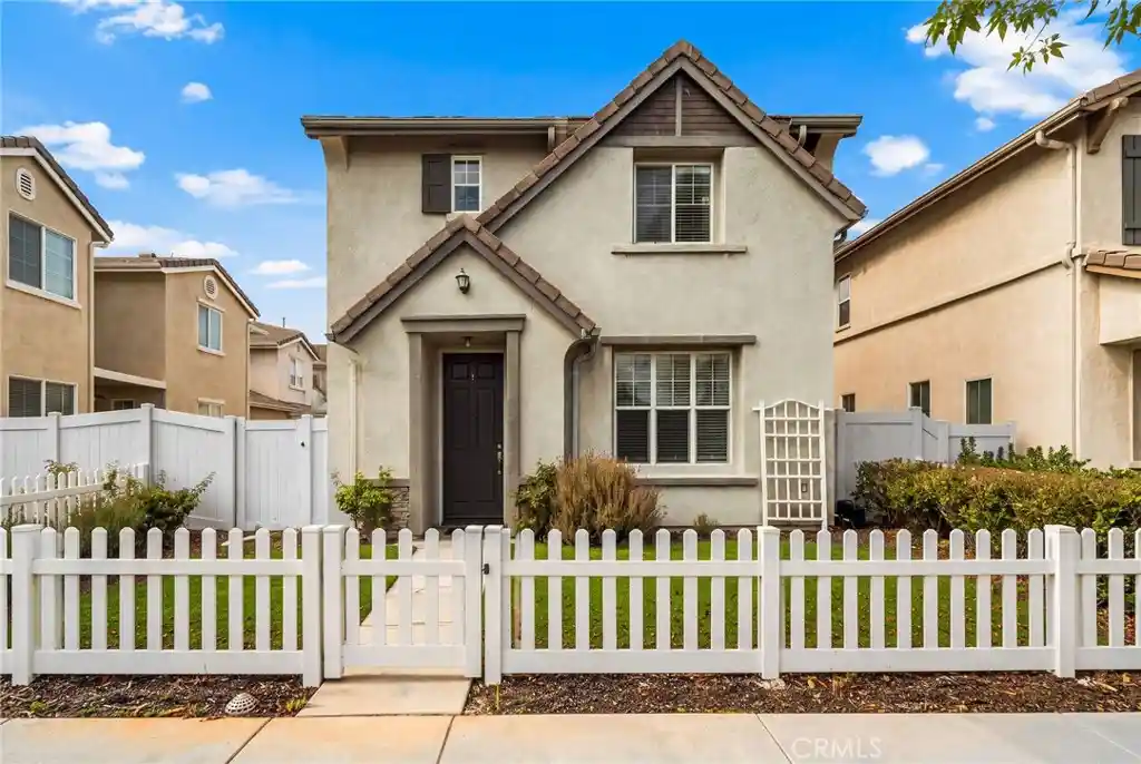 Photo 1 of Single family home for sale at 27657 Peppergrass Ct, Murrieta, CA 92562 | MLS# SW26186576 | Listing updated on 2026-10-10
