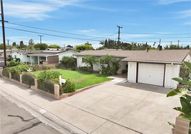 Photo 2 of Single family home for sale at 1284 E Florida, Anaheim, CA 92805 | MLS# PW26188815 | Listing updated on 2026-10-10