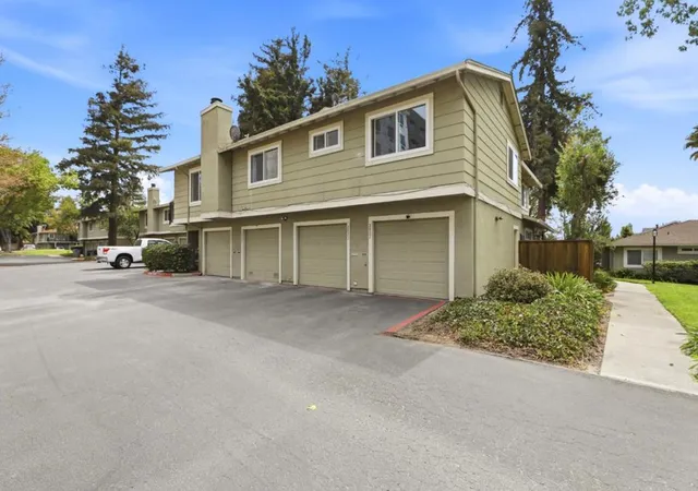 Photo 1 of Condo for sale at 2937 Rose Ave, San Jose, CA 95127 | MLS# ML82059404 | Listing updated on 2026-09-17