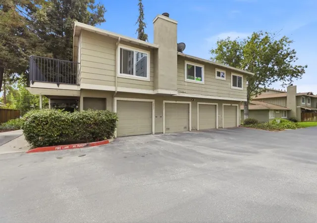 Photo 2 of Condo for sale at 2937 Rose Ave, San Jose, CA 95127 | MLS# ML82059404 | Listing updated on 2026-09-17