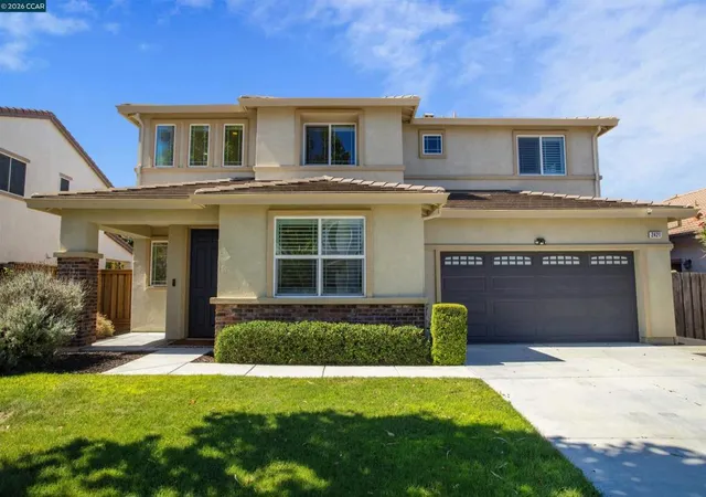 Photo 2 of Single family home for sale at 2421 Talaria Dr, Oakley, CA 94561 | MLS# 41146558 | Listing updated on 2026-09-13