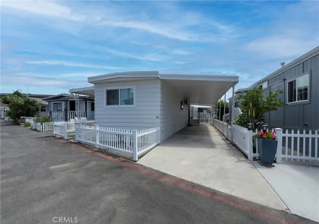 Photo 2 of Manufactured home for sale at 107 S Portola Ln, Tustin, CA 92780 | MLS# PW26189298 | Listing updated on 2026-10-02
