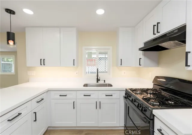 Photo 4 of Manufactured home for sale at 107 S Portola Ln, Tustin, CA 92780 | MLS# PW26189298 | Listing updated on 2026-10-02