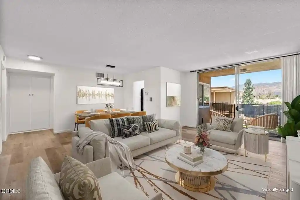 Listing Photo 1 - Condo for sale in 1115 Cordova St located at 1115 Cordova St, Pasadena, CA 91106 - Unit #300