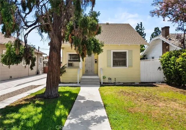 Photo 1 of Sale Pending at 168 W Orange St, Covina, CA 91723 | MLS# CV26189159 | Listing updated on 2026-09-25