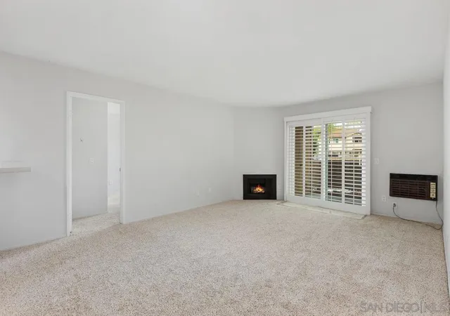 Listing Photo 5 - Condo for sale in building located at 222 Woodland Pkwy, San Marcos, CA 92069 - Unit #155