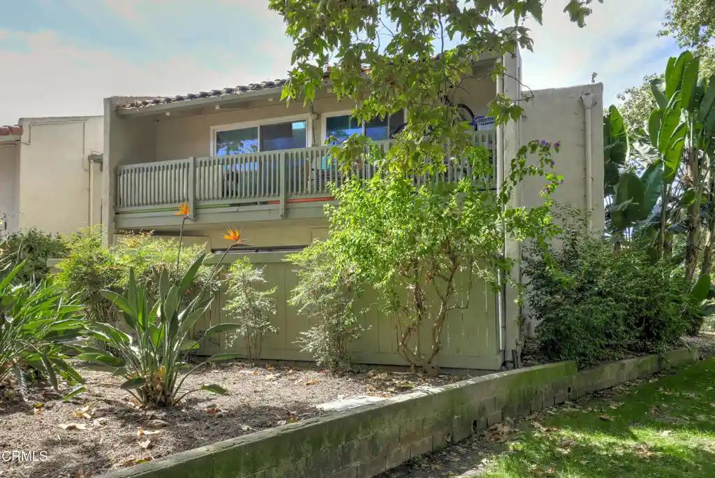 Listing Photo 1 - Condo for sale in 39 Dearborn Pl located at 39 Dearborn Pl, Goleta, CA 93117 - Unit #93