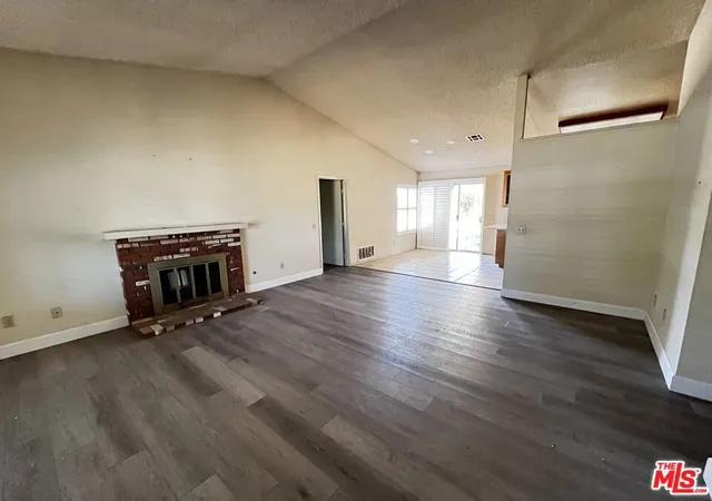 Photo 3 of Sale Pending at 689 W Norwood St, Rialto, CA 92377 | MLS# 26907879 | Listing updated on 2026-09-13