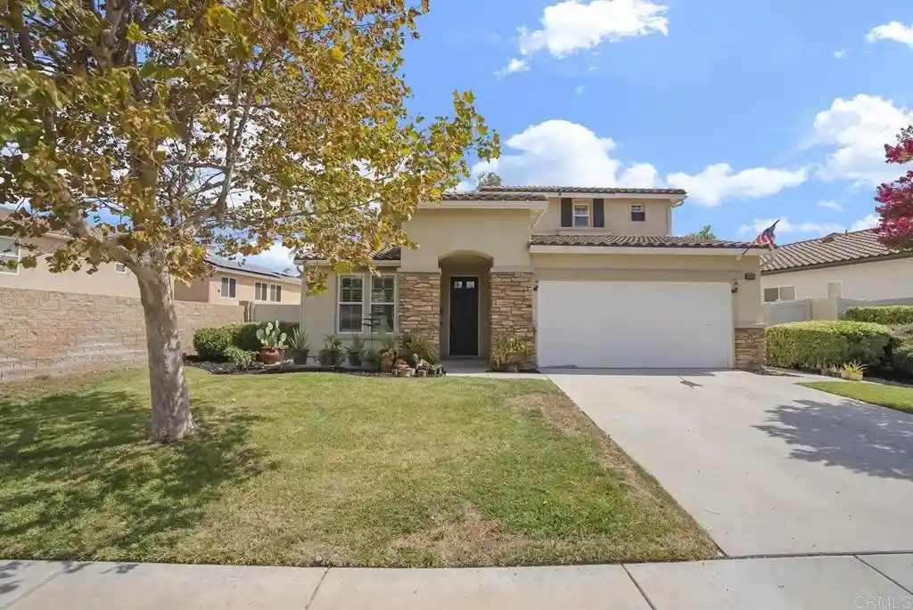 Photo 1 of Sale Pending at 38292 Taylor Ln, Murrieta, CA 92563 | MLS# PTP2606592 | Listing updated on 2026-10-14
