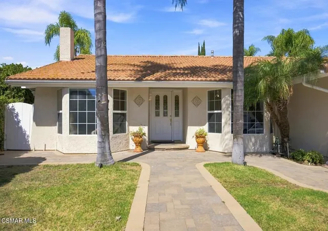 Photo 2 of Single family home for sale at 273 Locust Ave, Oak Park, CA 91377 | MLS# 226004127 | Listing updated on 2026-10-09