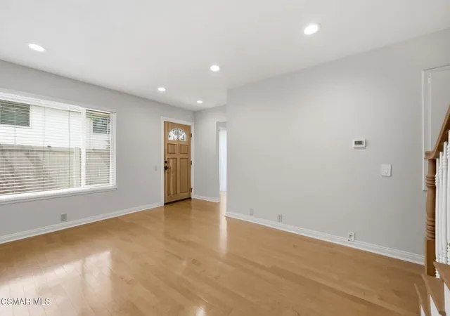 Photo 3 of Condo for sale at 1805 E Avenida De Las Flores, Thousand Oaks, CA 91362 | MLS# 226004128 | Listing updated on 2026-09-30