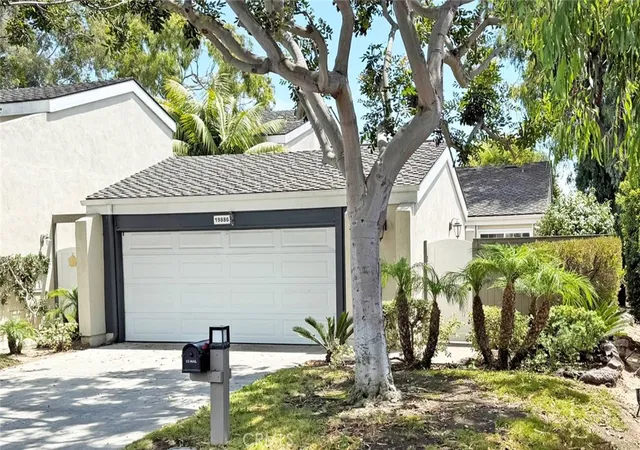 Photo 1 of Single family home for sale at 19886 Waterview Ln, Huntington Beach, CA 92648 | MLS# OC26186383 | Listing updated on 2026-10-11