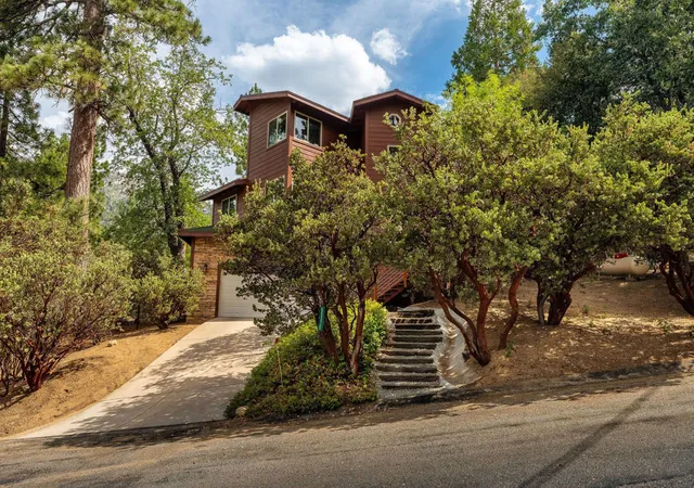 Photo 1 of Single family home for sale at 55370 Silver Tip Ln, Idyllwild, CA 92549 | MLS# 219151963PS | Listing updated on 2026-10-02