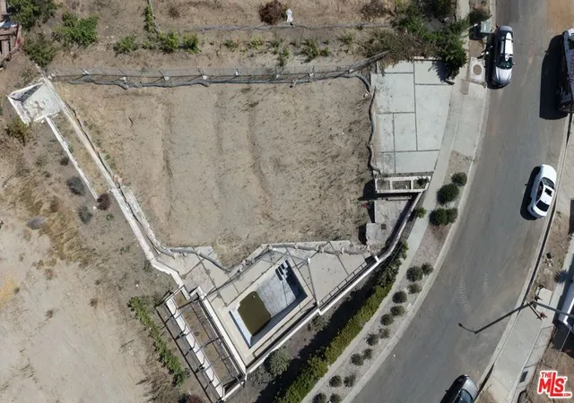 Photo 3 of Land for sale at 3718 Seahorn Dr, Malibu, CA 90265 | MLS# 26876271 | Listing updated on 2026-09-24