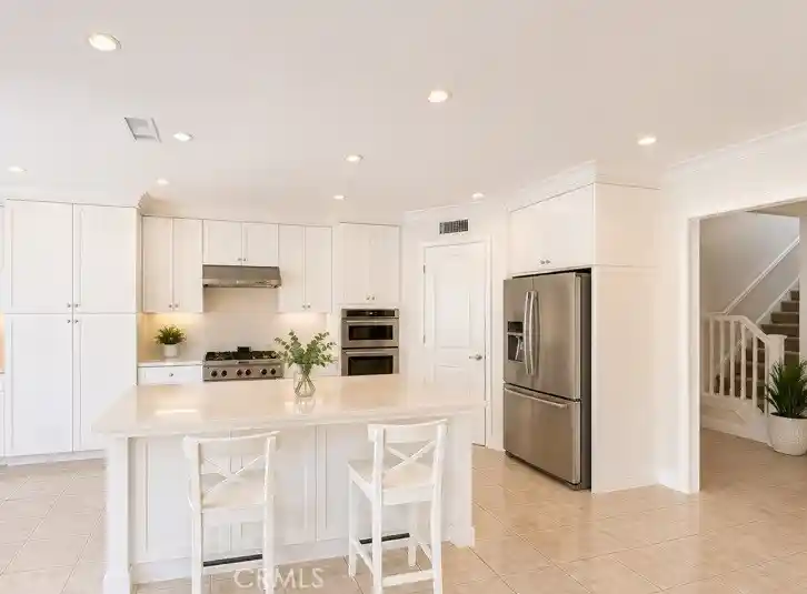Listing Photo 2 - Condo for sale in 59 Farmhand located at 59 Farmhand, Irvine, CA 92602 - Unit 59 Farmhand