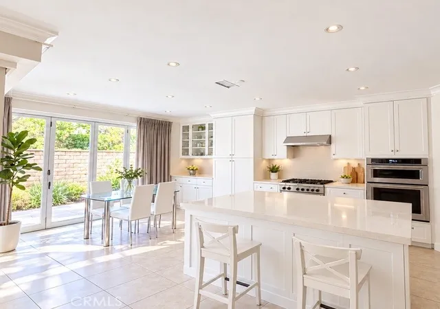 Listing Photo 3 - Condo for sale in building located at 59 Farmhand, Irvine, CA 92602