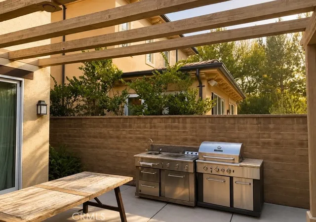 Listing Photo 4 - Condo for sale in building located at 59 Farmhand, Irvine, CA 92602
