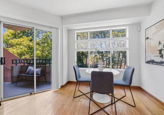 Photo 3 of Townhouse for sale at 7290 Ventana Dr, San Jose, CA 95129 | MLS# ML82059478 | Listing updated on 2026-10-12