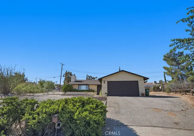 Photo 2 of Single family home for sale at 56347 Tamarisk Ct, Yucca Valley, CA 92284 | MLS# JT26189633 | Listing updated on 2026-09-13