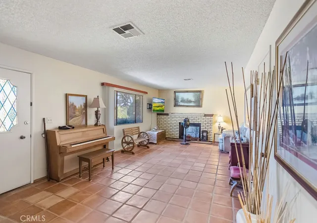 Photo 3 of Single family home for sale at 56347 Tamarisk Ct, Yucca Valley, CA 92284 | MLS# JT26189633 | Listing updated on 2026-09-13