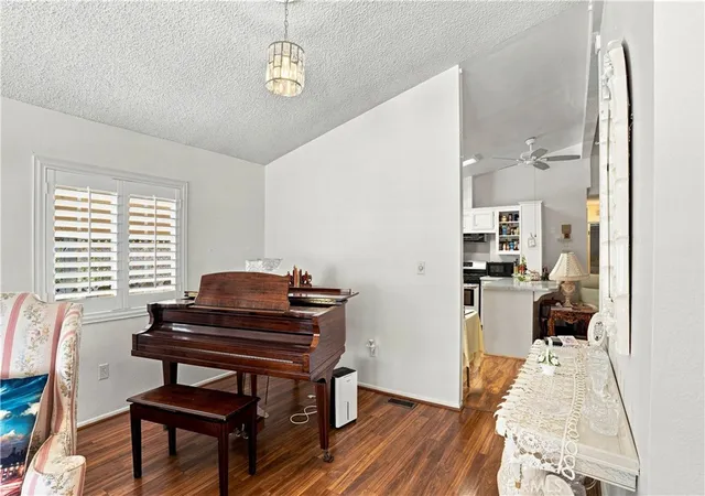 Photo 4 of Sale Pending at 27250 Murrieta #361, Menifee, CA 92586 | MLS# SW26189651 | Listing updated on 2026-10-12