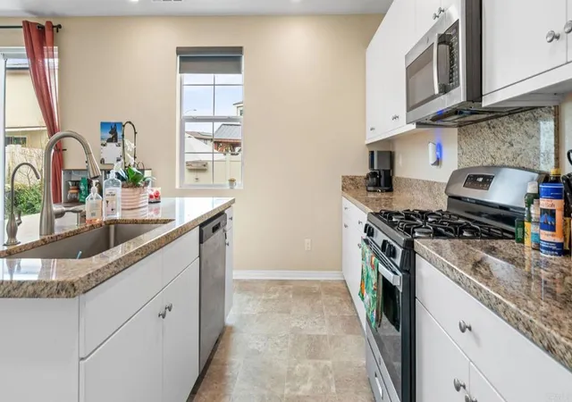 Photo 4 of Single family home for sale at 36862 Diego Springs Ave, Murrieta, CA 92563 | MLS# PTP2606599 | Listing updated on 2026-09-26