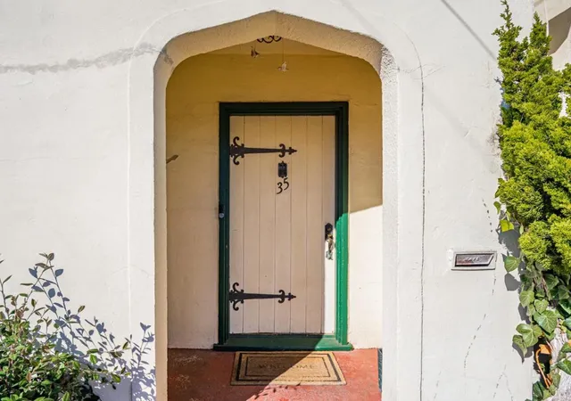 Photo 2 of Single family home for sale at 35 Sycamore St, Watsonville, CA 95076 | MLS# ML82058959 | Listing updated on 2026-10-12