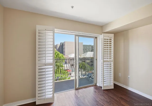 Photo 3 of Condo for sale at 801 W Hawthorn #406, San Diego, CA 92101 | MLS# 260021229SD | Listing updated on 2026-10-01