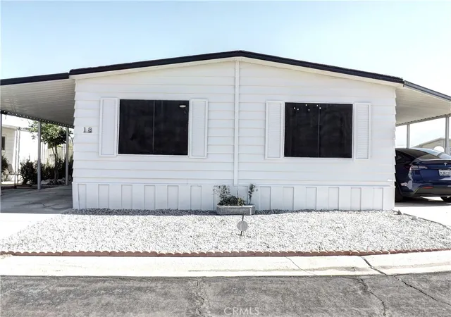 Photo 1 of Manufactured home for sale at 14777 Palm Dr #18, Desert Hot Springs, CA 92240 | MLS# OC26189759 | Listing updated on 2026-10-12