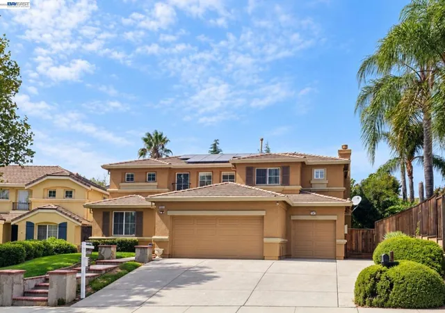Photo 1 of Single family home for sale at 1839 Mount Conness Way, Antioch, CA 94531 | MLS# 41146661 | Listing updated on 2026-10-04