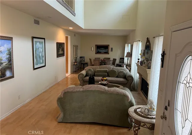 Photo 3 of Single family home for sale at 6816 Geyser Ave, Reseda, CA 91335 | MLS# DW26188761 | Listing updated on 2026-09-13