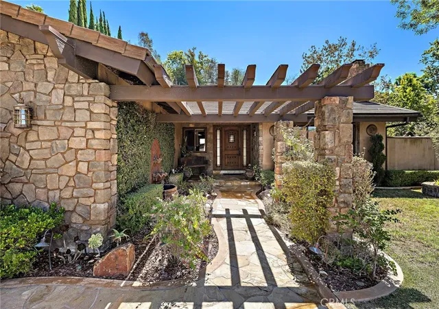 Photo 3 of Single family home for sale at 26732 Morena, Mission Viejo, CA 92691 | MLS# OC26189540 | Listing updated on 2026-09-09