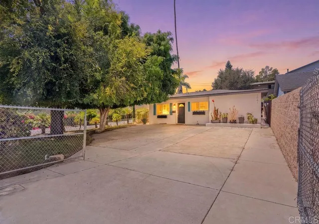 Photo 1 of Single family home for sale at 1061 Old Stage Rd, Fallbrook, CA 92028 | MLS# NDP2608161 | Listing updated on 2026-09-13