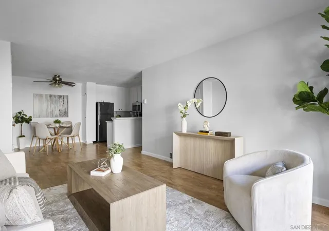 Listing Photo 1 - Condo for sale in building located at 4600 Lamont St, San Diego, CA 92109 - Unit #226