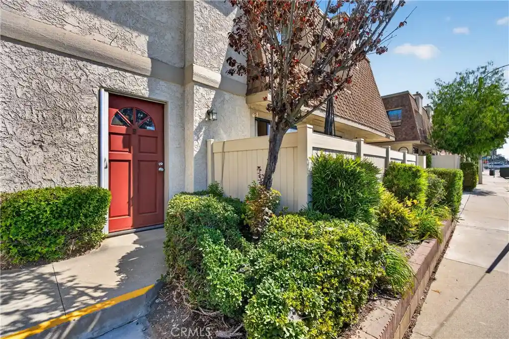Condo for sale at 20963 E Covina #B, Covina, CA 91724 | MLS# WS26189919