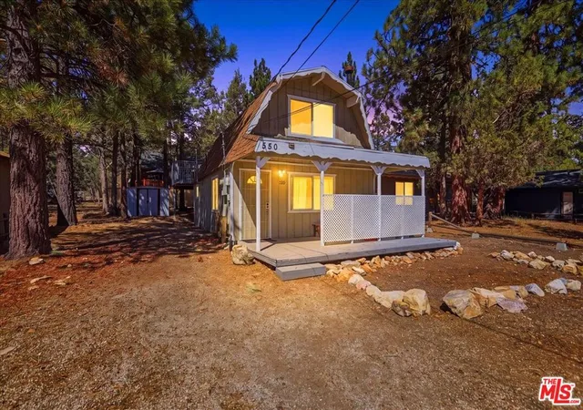 Photo 1 of Single family home for sale at 550 Pine Ln, Sugarloaf, CA 92386 | MLS# 26913949 | Listing updated on 2026-10-10