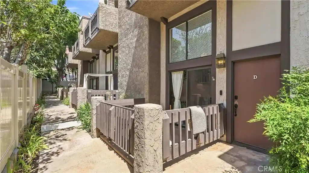 Condo for sale at 1919 Huntington Dr #D, Duarte, CA 91010 | MLS# WS26190050