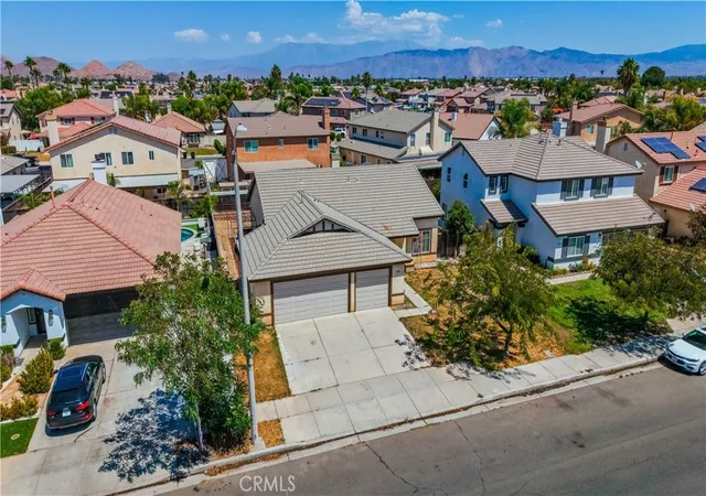 Photo 3 of Sale Pending at 4330 Amber Ridge, Hemet, CA 92545 | MLS# SW26063854 | Listing updated on 2026-09-21