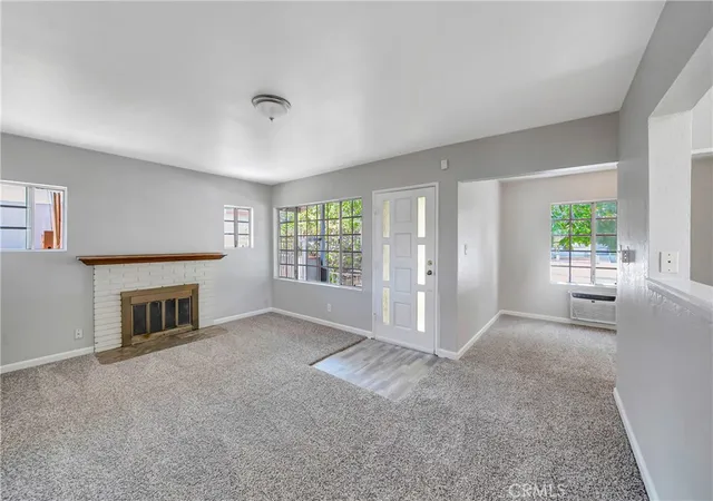 Photo 4 of Single family home for sale at 44258 Foxton, Lancaster, CA 93535 | MLS# SR26190172 | Listing updated on 2026-09-13