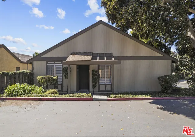 Photo 1 of Condo for sale at 1532 Tern Ct, Ventura, CA 93003 | MLS# 26916075 | Listing updated on 2026-10-09