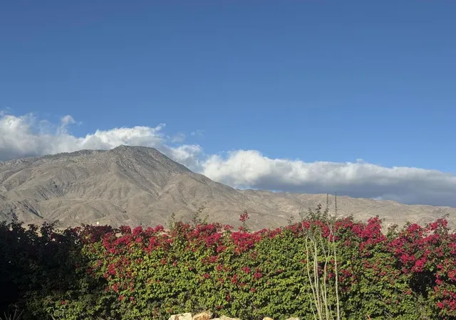 Photo 2 of Single family home for sale at 61405 Living Stone Dr, La Quinta, CA 92253 | MLS# 219152012DA | Listing updated on 2026-09-29