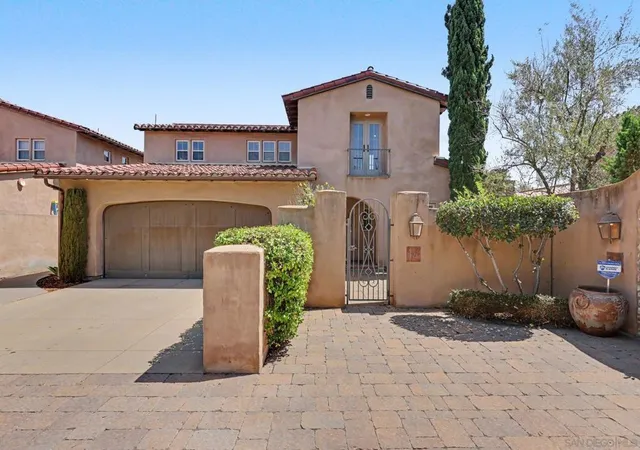 Photo 2 of Single family home for sale at 7929 Entrada De Luz E, San Diego, CA 92127 | MLS# 260021273SD | Listing updated on 2026-10-05