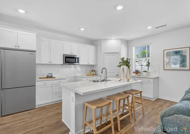 Photo 2 of Sale Pending at 26754 Indigo Way, Moreno Valley, CA 92555 | MLS# IG26190270 | Listing updated on 2026-10-04