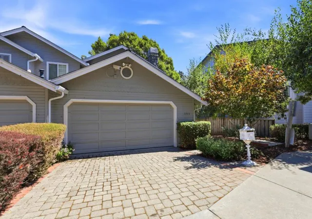 Townhouse for sale at 3360 Aptos Rancho Rd, Aptos, CA 95003 | MLS# ML82059350